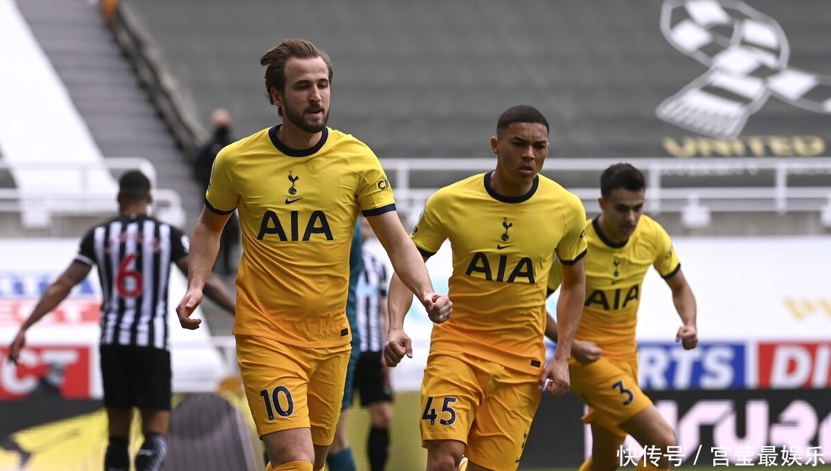 忠诚！每体：拉菲尼亚目前没经纪人，拒绝所有离开巴萨的谈判