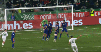 沙特基金和国际足联携手，为发展中国家体育基建提供财政支持